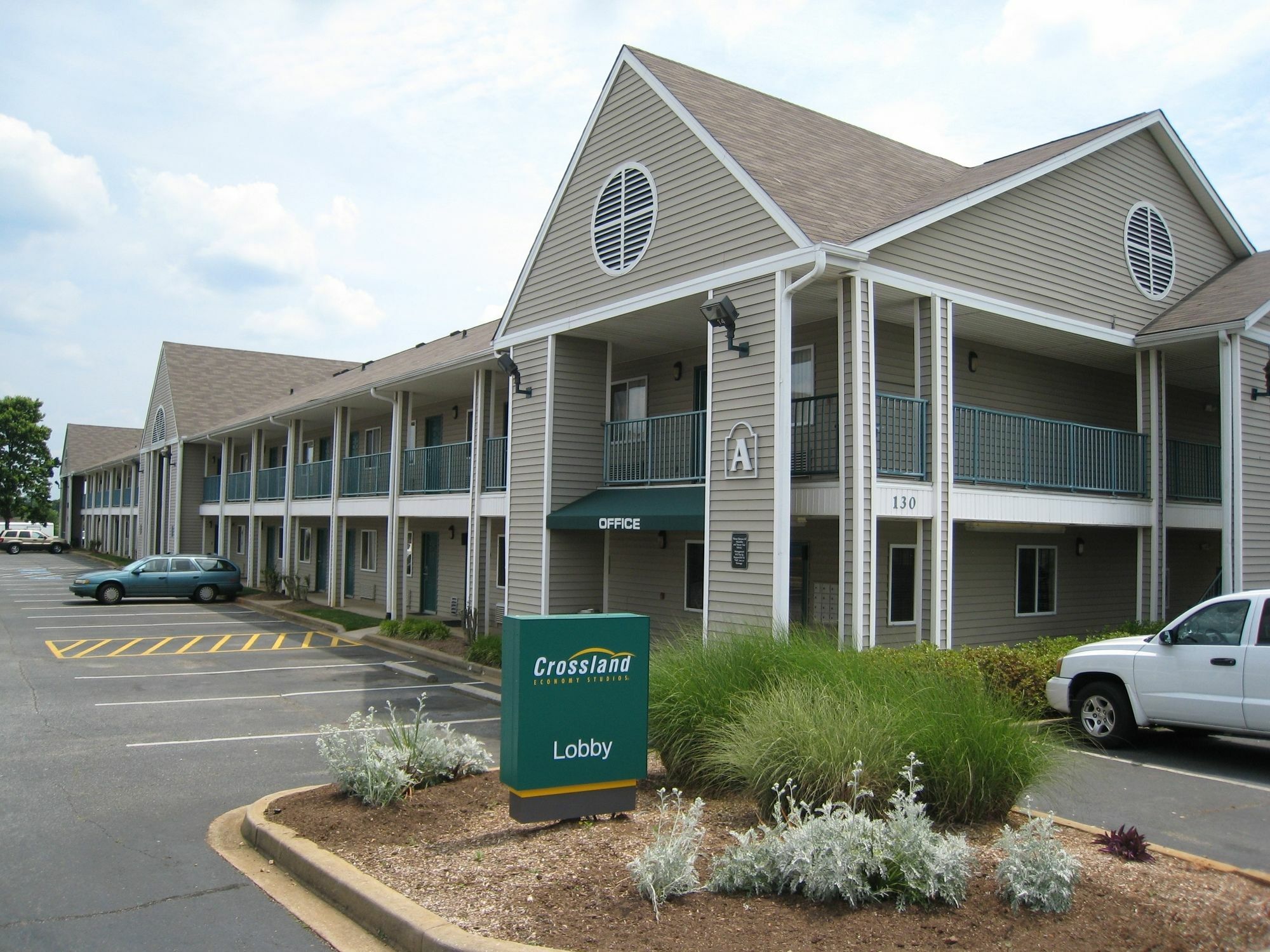 Hometowne Studios By Red Roof Spartanburg - Asheville Highway 서던샵스 외부 사진